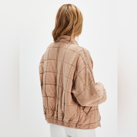 Free People Dolman Quilted Jacket in Champagne Size: XS - Picture 4 of 8